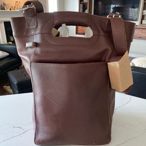 Love 41 Large Chestnut Bucket Tote